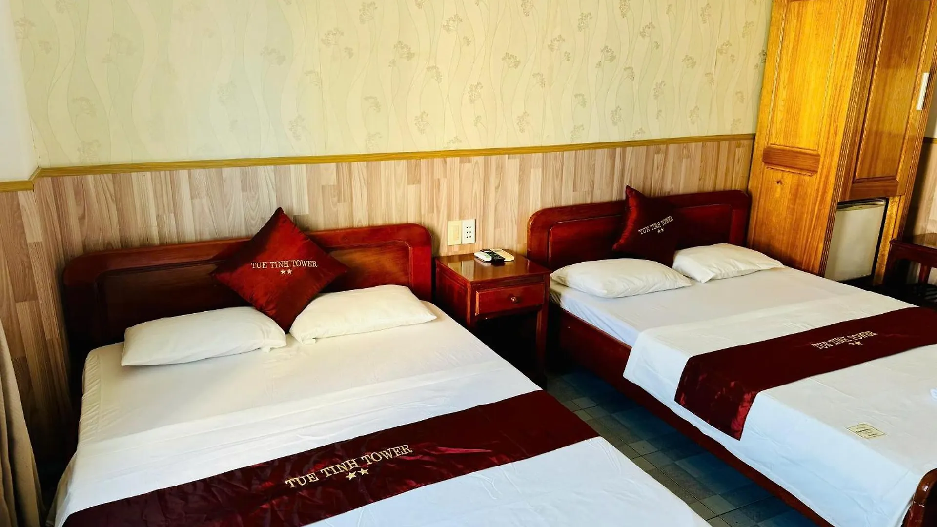 Hotel Tue Tinh Tower Nha Trang 0*,